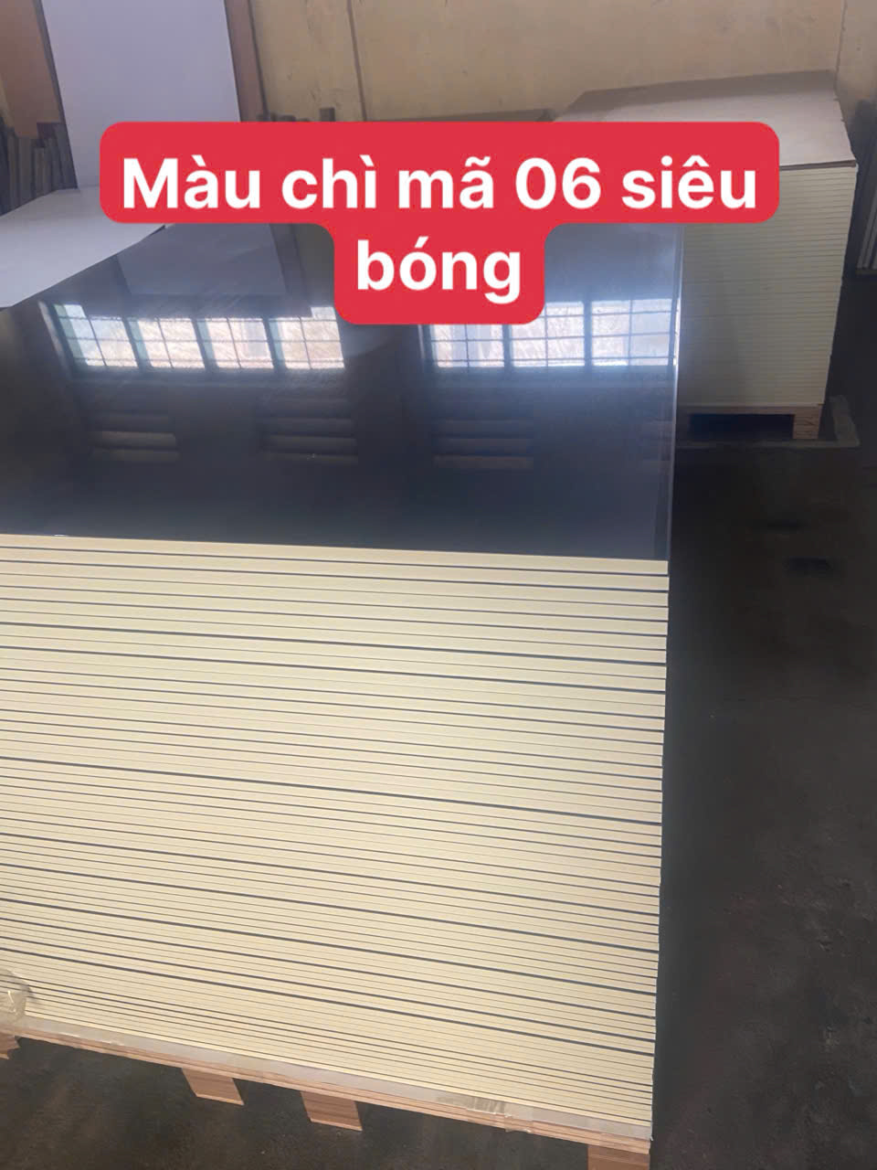 Gỗ nhựa 17 ly mặt nhựa Acrylic siêu bóng - màu chì bóng - Mã 06